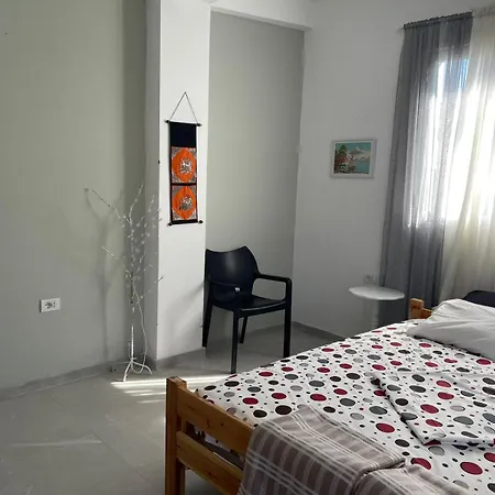 Hostel Elena