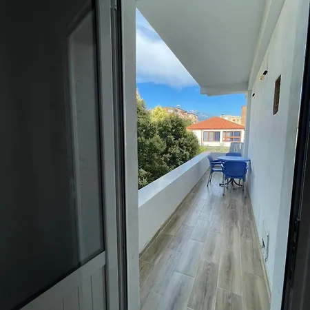 Elena 旅馆 培拉特